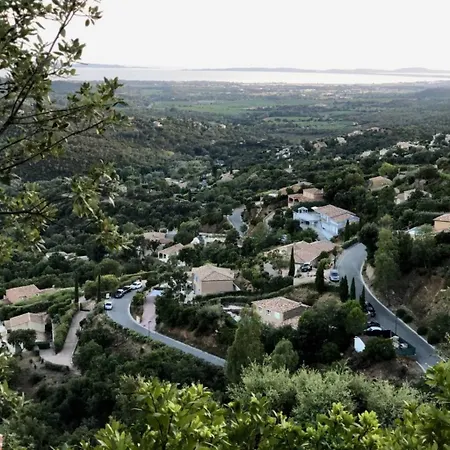 Villa Paquerette Pour 10 Personnes Avec Piscine Chauffee Au Domaine De Valcros A
